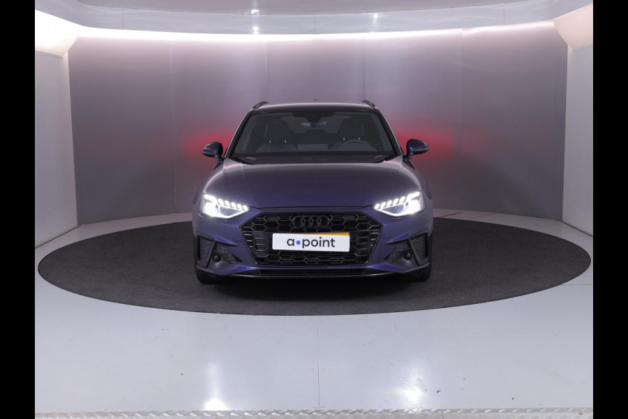 Audi A4 Avant 35 TFSI S edition Competition 150 pk S-tronic | Verlengde garantie | Navigatie | Parkeersensoren | LED koplampen | Stoelverwarming | S-Line |