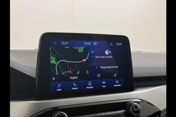 Ford Kuga 2.5 PHEV 225pk AUT. Hybride Navi Apple Carplay Android Ford-Connect PDC a+v 17" DAB Dual-ECC Stoelverwarmd Cruise Control SpoorA WiFi Led Bluetooth Active Braking/Pre-Collision Assist Lane Assist en Road Edge Detection Voicecontrol 1500kg Trekvermogen EURO 6 Plug in Hybride wltp 56 km rijbereik elektrisch Daarnaast extra zuinig door Energie-terugwinning! ruim € 41.000 nieuw!