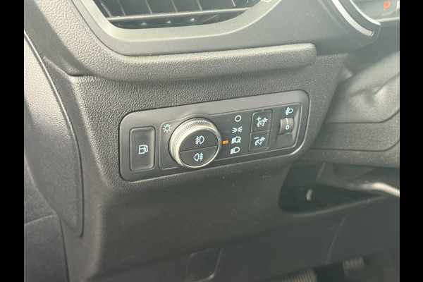 Ford Kuga 2.5 PHEV 225pk AUT. Hybride Navi Apple Carplay Android Ford-Connect PDC a+v 17" DAB Dual-ECC Stoelverwarmd Cruise Control SpoorA WiFi Led Bluetooth Active Braking/Pre-Collision Assist Lane Assist en Road Edge Detection Voicecontrol 1500kg Trekvermogen EURO 6 Plug in Hybride wltp 56 km rijbereik elektrisch Daarnaast extra zuinig door Energie-terugwinning! ruim € 41.000 nieuw!