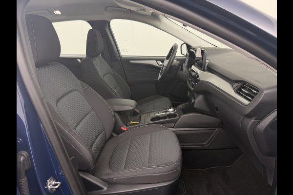 Ford Kuga 2.5 PHEV 225pk AUT. Hybride Navi Apple Carplay Android Ford-Connect PDC a+v 17" DAB Dual-ECC Stoelverwarmd Cruise Control SpoorA WiFi Led Bluetooth Active Braking/Pre-Collision Assist Lane Assist en Road Edge Detection Voicecontrol 1500kg Trekvermogen EURO 6 Plug in Hybride wltp 56 km rijbereik elektrisch Daarnaast extra zuinig door Energie-terugwinning! ruim € 41.000 nieuw!