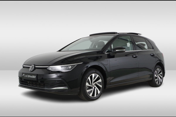 Volkswagen Golf 1.4 eHybrid Style > 204pk/Pano.schuif/Memory/IQ.Light/trekhaak/Sportstoelen...