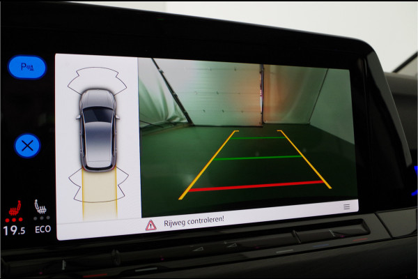 Volkswagen Golf 1.4 eHybrid Style > 204pk/Pano.schuif/Memory/IQ.Light/trekhaak/Sportstoelen...