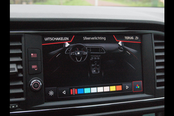 Seat Leon 1.5 TSI FR Business Intense | Elektrisch glazen panorama-dak | Camera | Cruise Control | NL-Auto |