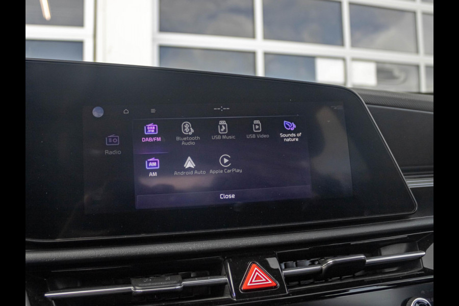 Kia Niro EV Light Edition 64.8 kWh | Navigatie | Achteruitrijcamera | Airco | Cruise control Adaptieve |