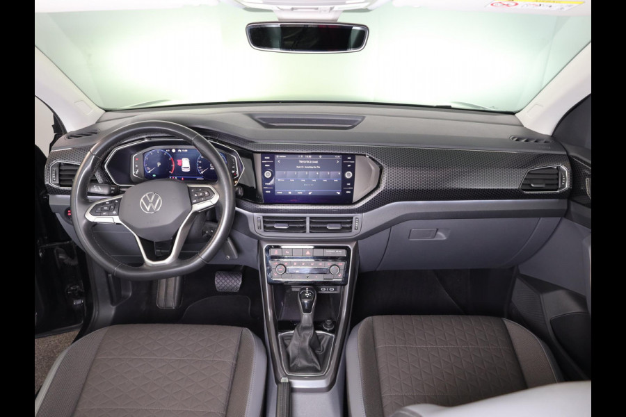Volkswagen T-Cross 1.5 TSI Style 150 PK DSG | Navigatie | Digitaal dashboard | Inklapbare spiegels | Stoelverwarming |