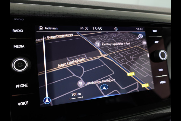 Volkswagen T-Cross 1.5 TSI Style 150 PK DSG | Navigatie | Digitaal dashboard | Inklapbare spiegels | Stoelverwarming |