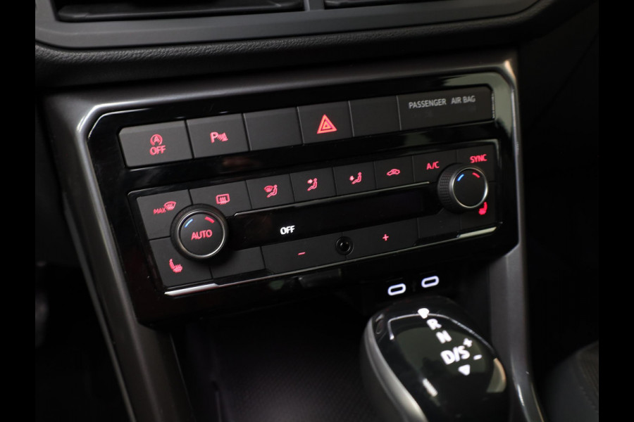 Volkswagen T-Cross 1.5 TSI Style 150 PK DSG | Navigatie | Digitaal dashboard | Inklapbare spiegels | Stoelverwarming |