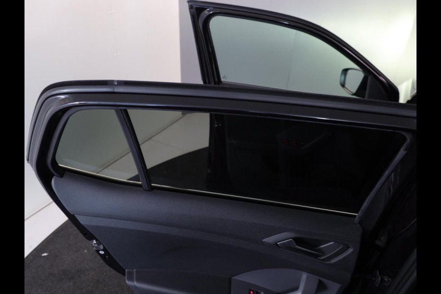 Volkswagen T-Cross 1.5 TSI Style 150 PK DSG | Navigatie | Digitaal dashboard | Inklapbare spiegels | Stoelverwarming |