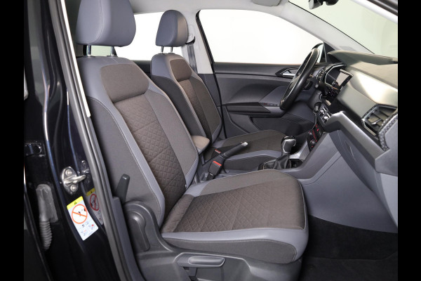 Volkswagen T-Cross 1.5 TSI Style 150 PK DSG | Navigatie | Digitaal dashboard | Inklapbare spiegels | Stoelverwarming |