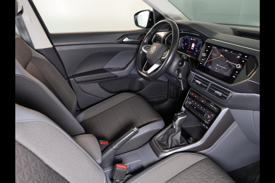 Volkswagen T-Cross 1.5 TSI Style 150 PK DSG | Navigatie | Digitaal dashboard | Inklapbare spiegels | Stoelverwarming |