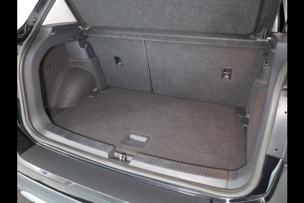 Volkswagen T-Cross 1.5 TSI Style 150 PK DSG | Navigatie | Digitaal dashboard | Inklapbare spiegels | Stoelverwarming |
