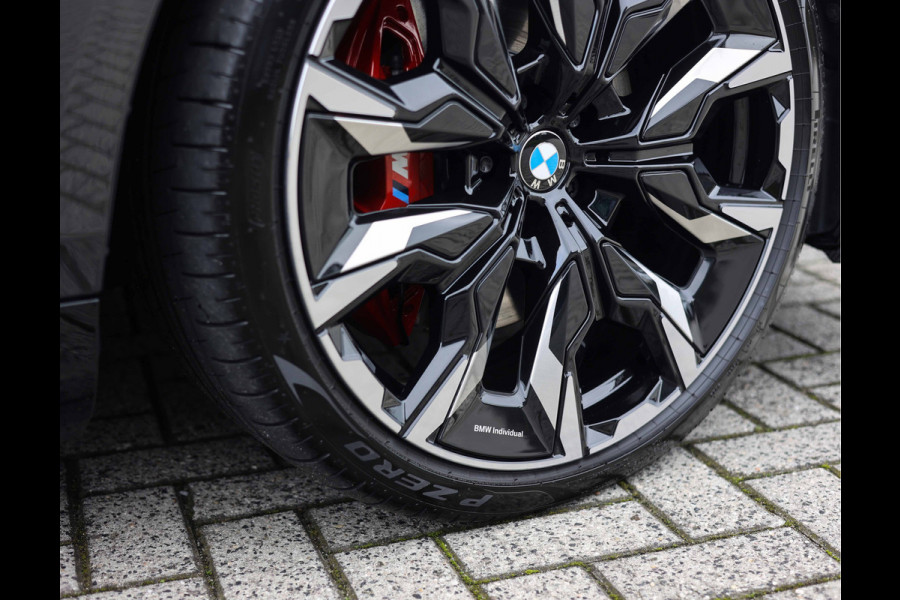 BMW 5 Serie Touring 550e xDrive | M Performance - Pano - Trekhaak - HUD BMW 5 Serie Touring 550e xDrive | M Performance - Pano - Trekhaak - HUD