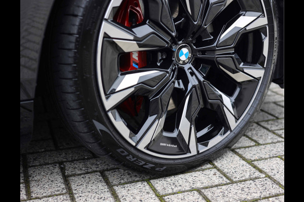 BMW 5 Serie Touring 550e xDrive | M Performance - Pano - Trekhaak - HUD BMW 5 Serie Touring 550e xDrive | M Performance - Pano - Trekhaak - HUD