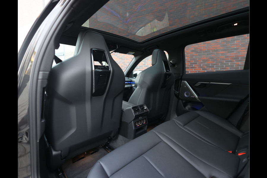 BMW 5 Serie Touring 550e xDrive | M Performance - Pano - Trekhaak - HUD BMW 5 Serie Touring 550e xDrive | M Performance - Pano - Trekhaak - HUD