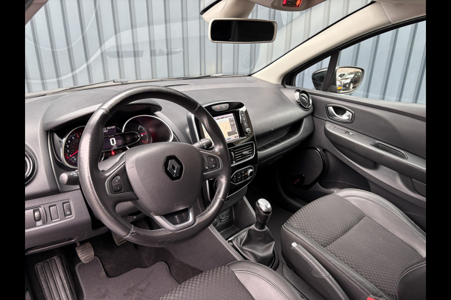 Renault Clio 0.9 TCe Intens | Camera | 17'' | LED | Parkeersensoren | Prijs Rijklaar!! Renault Clio 0.9 TCe Intens | Camera | 17'' | LED | Parkeersensoren | Prijs Rijklaar!!