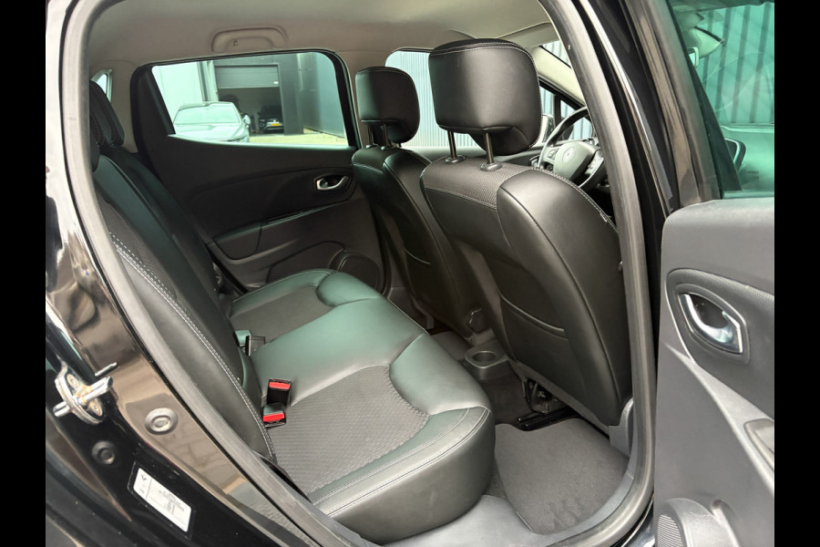 Renault Clio 0.9 TCe Intens | Camera | 17'' | LED | Parkeersensoren | Prijs Rijklaar!! Renault Clio 0.9 TCe Intens | Camera | 17'' | LED | Parkeersensoren | Prijs Rijklaar!!