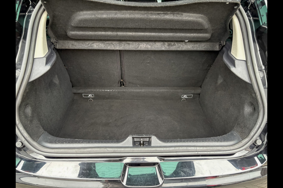 Renault Clio 0.9 TCe Intens | Camera | 17'' | LED | Parkeersensoren | Prijs Rijklaar!! Renault Clio 0.9 TCe Intens | Camera | 17'' | LED | Parkeersensoren | Prijs Rijklaar!!