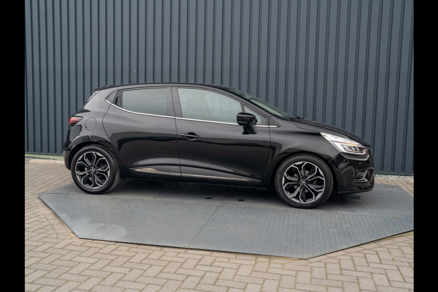 Renault Clio 0.9 TCe Intens | Camera | 17'' | LED | Parkeersensoren | Prijs Rijklaar!! Renault Clio 0.9 TCe Intens | Camera | 17'' | LED | Parkeersensoren | Prijs Rijklaar!!