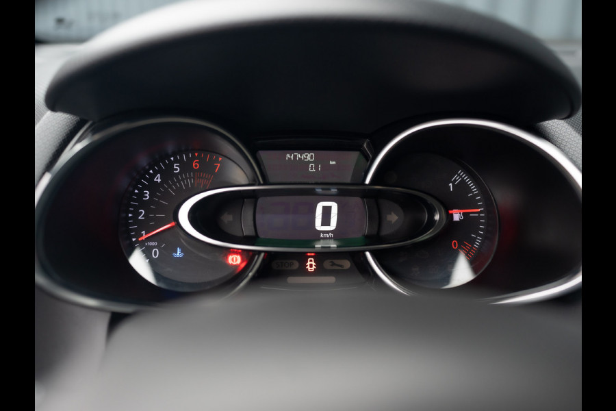 Renault Clio 0.9 TCe Intens | Camera | 17'' | LED | Parkeersensoren | Prijs Rijklaar!! Renault Clio 0.9 TCe Intens | Camera | 17'' | LED | Parkeersensoren | Prijs Rijklaar!!