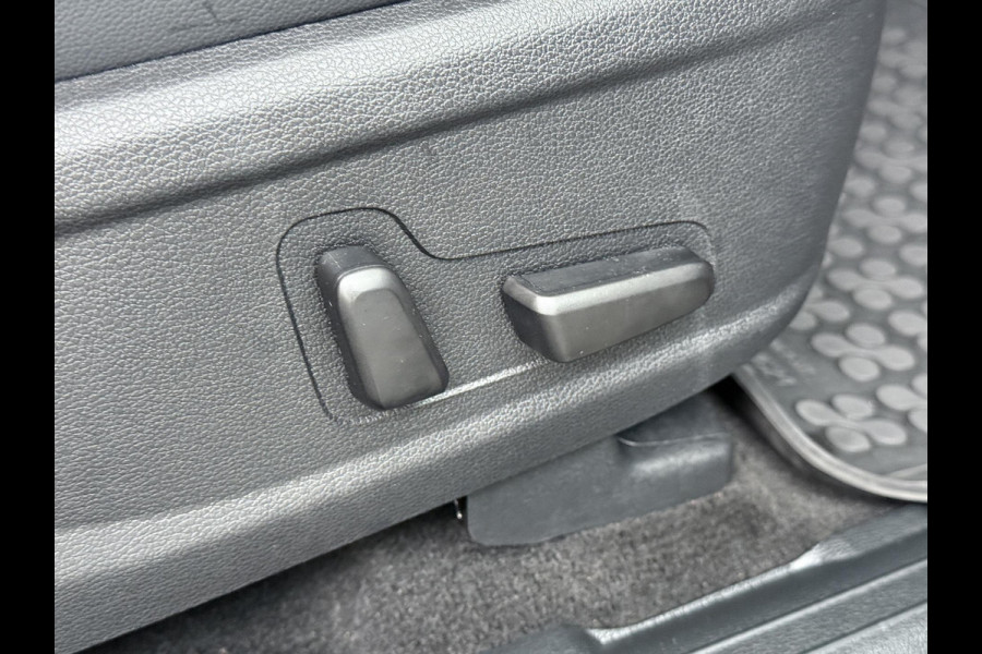 Hyundai Santa Fe 1.6 T-GDI PHEV Premium Sky RIJKLAARPRIJS INCL. 12MND BOVAG