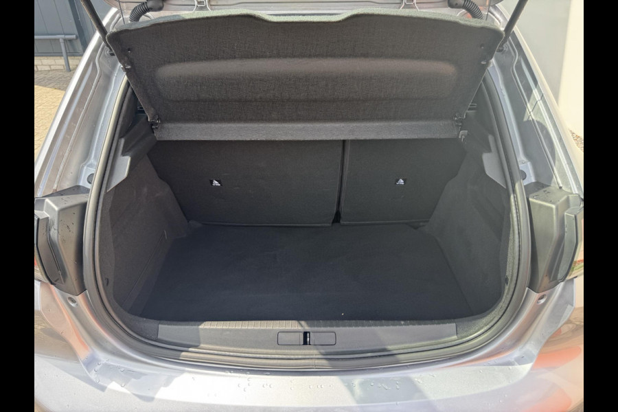 Peugeot e-208 EV Active 50 kWh | 3 fase | Aviloo rapport 91% | Prijs is rijklaar incl. garantie