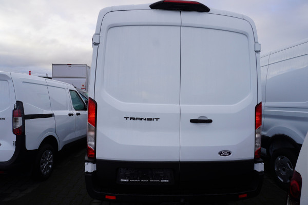 Ford Transit 350M 2.0 TDCI 165pk L2H2 Trend Automaat nr. V014 | Camera | Cruise | Trekhaak | Laadruimte pakket