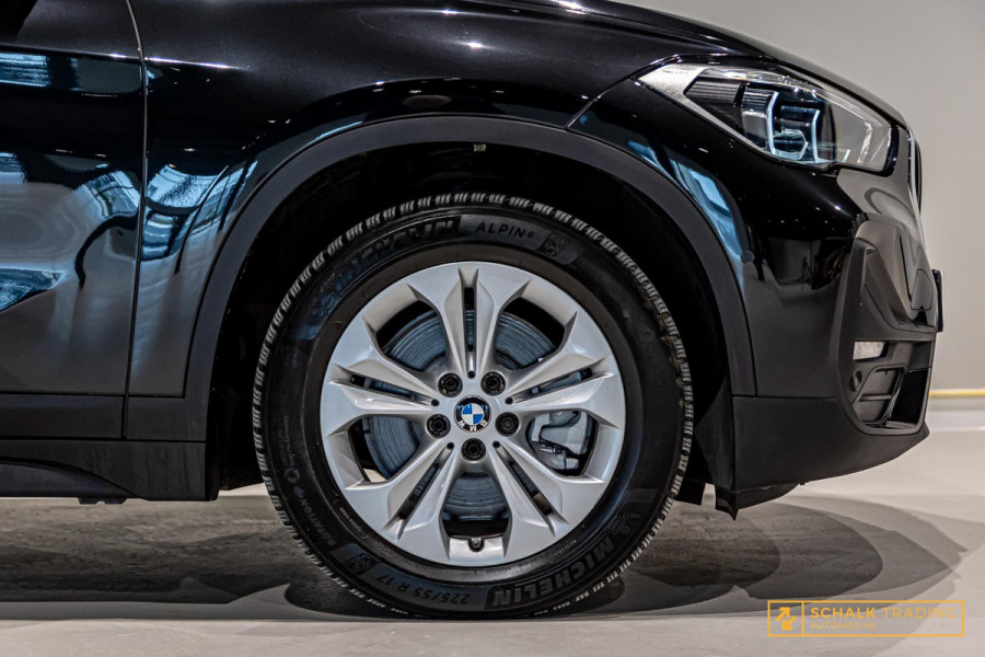 BMW X1 XDrive25e High Executive|LED|Psensor|Garantie|1eig