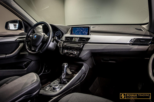 BMW X1 XDrive25e High Executive|LED|Psensor|Garantie|1eig