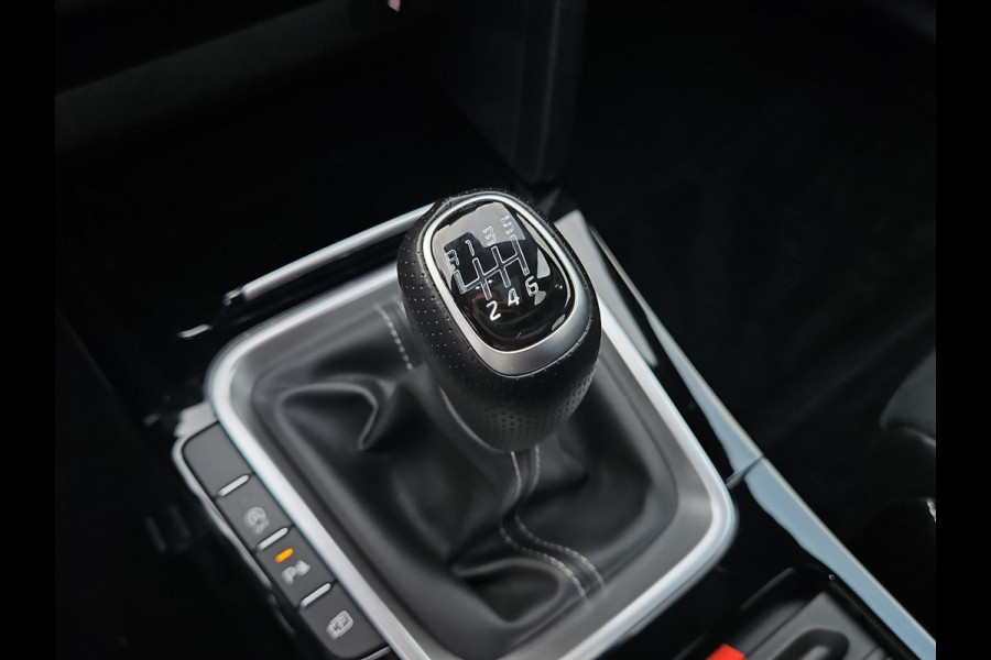 Kia Ceed Sportswagon 1.5 T-GDi GT-Line | Sportstuur | Pano | Stoel- en Stuurverwarming | Dodehoek Ass. | Navi | Clima | Elektr. Achterklep |