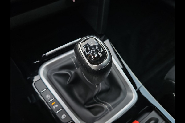 Kia Ceed Sportswagon 1.5 T-GDi GT-Line | Sportstuur | Pano | Stoel- en Stuurverwarming | Dodehoek Ass. | Navi | Clima | Elektr. Achterklep |