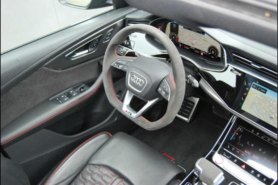 Audi RSQ8 4.0 TFSI Quattro Alcantara Pano Audi RSQ8 4.0 TFSI Quattro Alcantara Pano