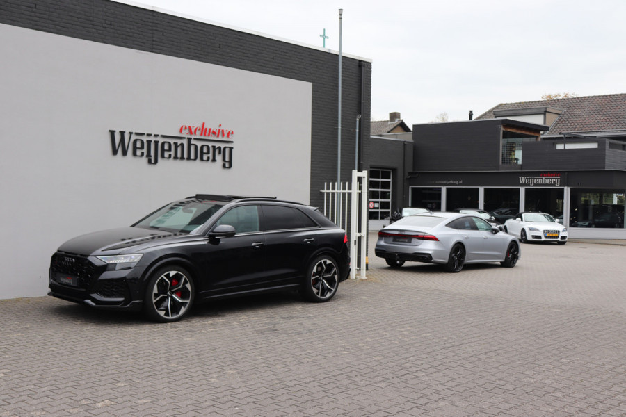Audi RSQ8 4.0 TFSI Quattro Alcantara Pano Audi RSQ8 4.0 TFSI Quattro Alcantara Pano