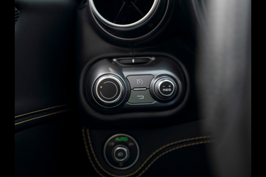 Ferrari Portofino | Atelier Car | Blu Corsa | Daytona Seats | Carbon Driver Zone Ferrari Portofino | Atelier Car | Blu Corsa | Daytona Seats | Carbon Driver Zone