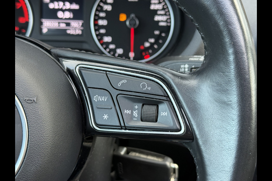 Audi A3 Sportback 35 TFSI CoD | Leder | Panoramadak | Trekhaak | Navigatie