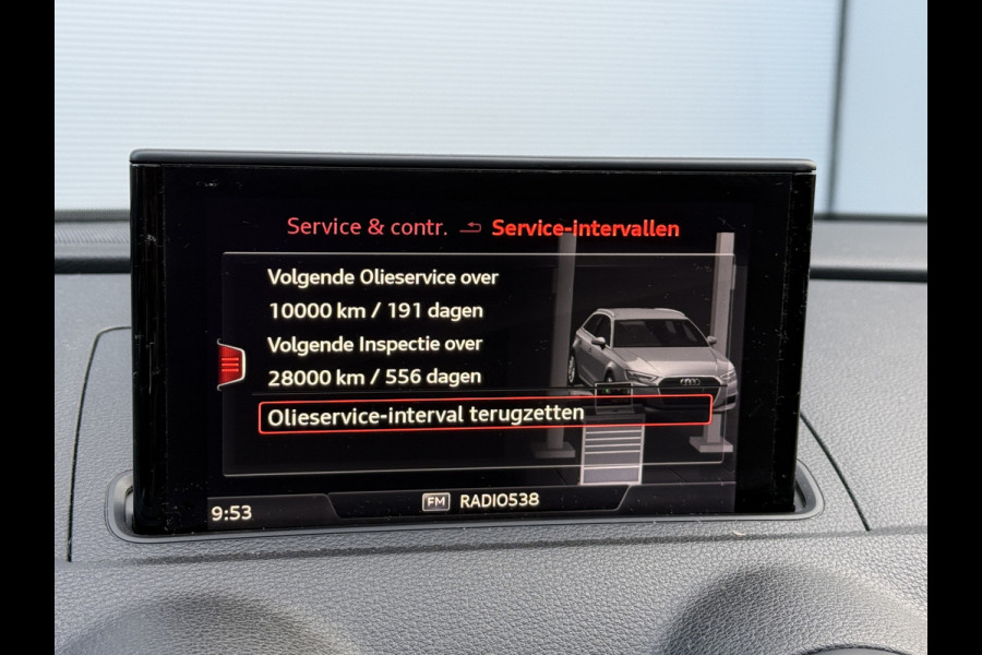Audi A3 Sportback 35 TFSI CoD | Leder | Panoramadak | Trekhaak | Navigatie
