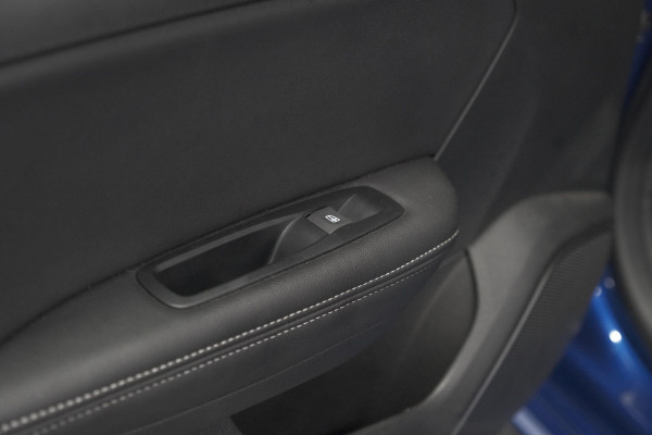 Renault MEGANE Estate TCe 140 EDC Techno | Trekhaak | Camera | Navigatie | 9.3 Inch Groot Scherm