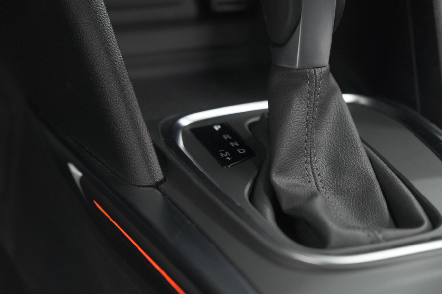 Renault MEGANE Estate TCe 140 EDC Techno | Trekhaak | Camera | Navigatie | 9.3 Inch Groot Scherm
