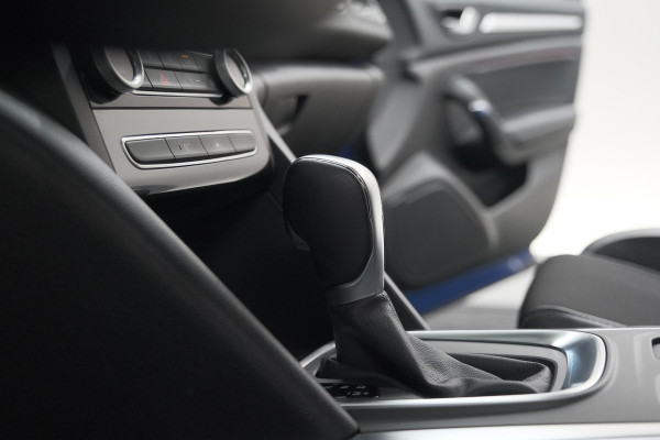 Renault MEGANE Estate TCe 140 EDC Techno | Trekhaak | Camera | Navigatie | 9.3 Inch Groot Scherm