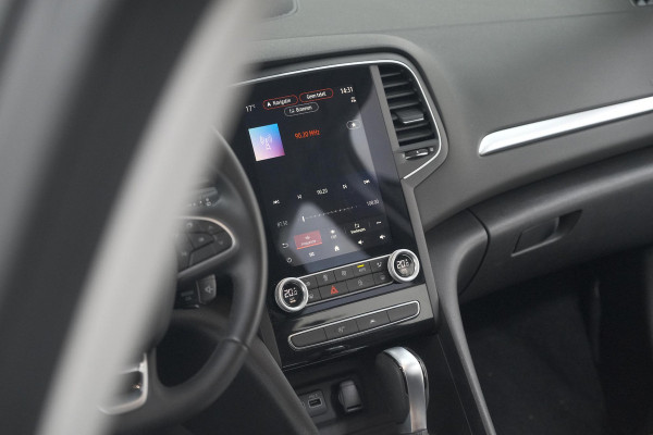Renault MEGANE Estate TCe 140 EDC Techno | Trekhaak | Camera | Navigatie | 9.3 Inch Groot Scherm