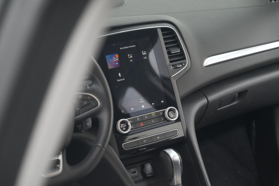 Renault MEGANE Estate TCe 140 EDC Techno | Trekhaak | Camera | Navigatie | 9.3 Inch Groot Scherm