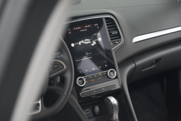 Renault MEGANE Estate TCe 140 EDC Techno | Trekhaak | Camera | Navigatie | 9.3 Inch Groot Scherm