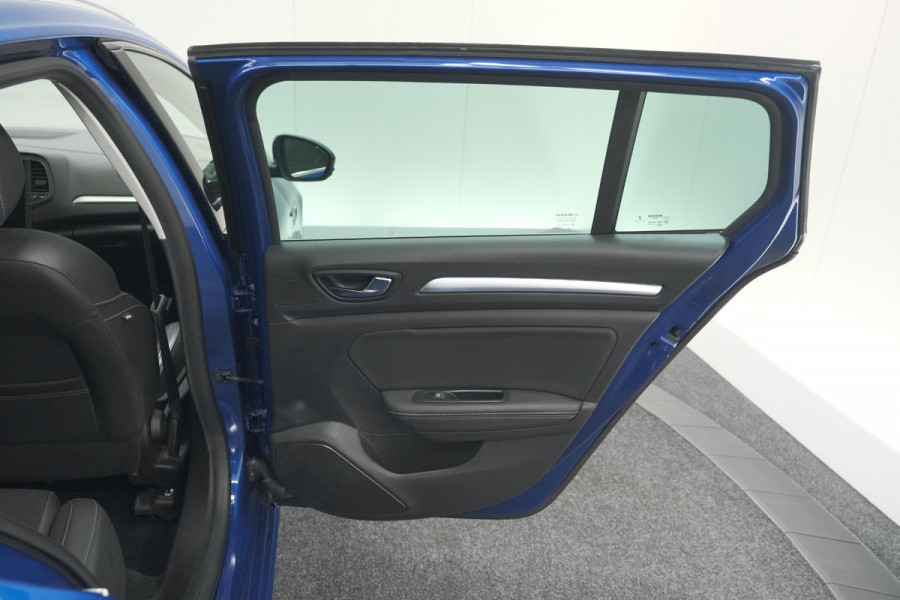 Renault MEGANE Estate TCe 140 EDC Techno | Trekhaak | Camera | Navigatie | 9.3 Inch Groot Scherm