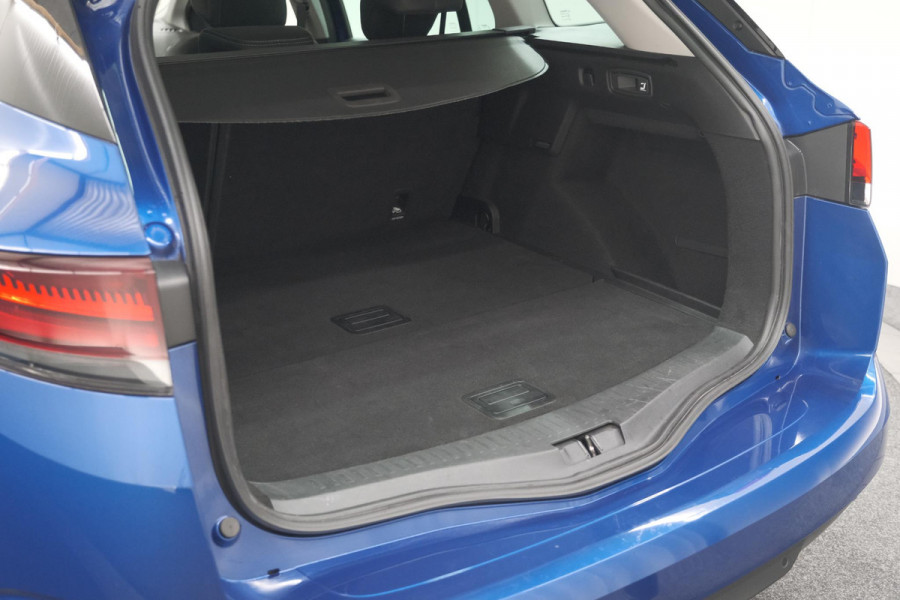 Renault MEGANE Estate TCe 140 EDC Techno | Trekhaak | Camera | Navigatie | 9.3 Inch Groot Scherm