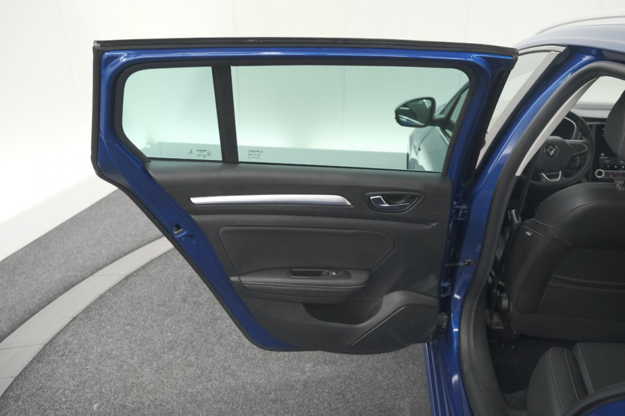 Renault MEGANE Estate TCe 140 EDC Techno | Trekhaak | Camera | Navigatie | 9.3 Inch Groot Scherm