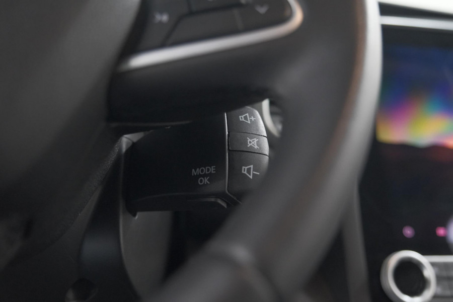 Renault MEGANE Estate TCe 140 EDC Techno | Trekhaak | Camera | Navigatie | 9.3 Inch Groot Scherm