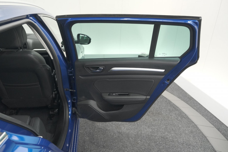 Renault MEGANE Estate TCe 140 EDC Techno | Trekhaak | Camera | Navigatie | 9.3 Inch Groot Scherm