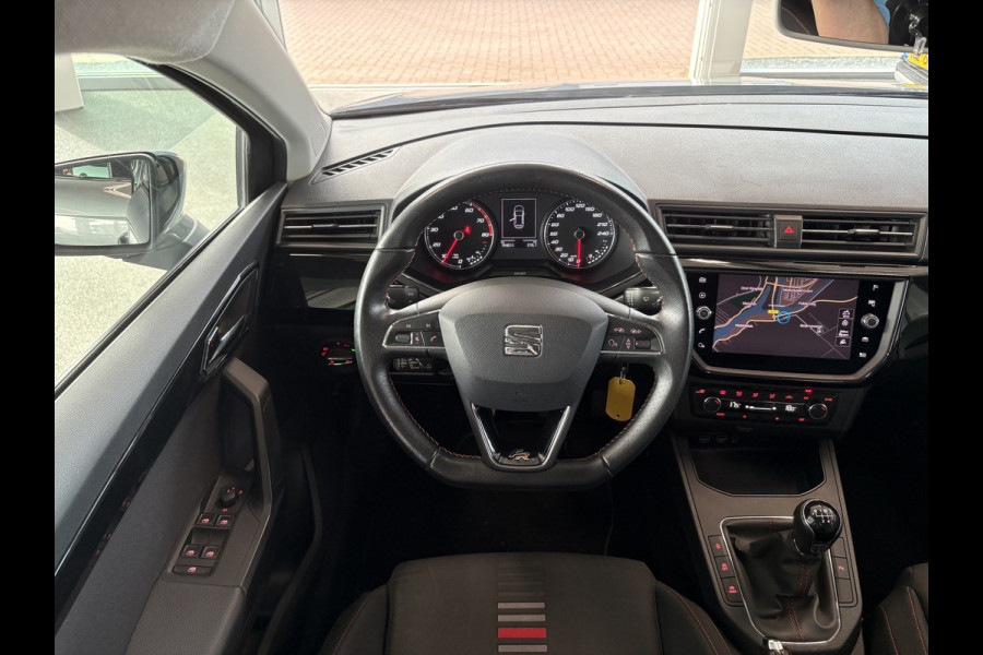 Seat Ibiza 1.0 TSi FR Business Intense CAMERA/LED/CARPLAY/NAVI/ADAPT.CRUISE/TREKHAAK Seat Ibiza 1.0 TSi FR Business Intense CAMERA/LED/CARPLAY/NAVI/ADAPT.CRUISE/TREKHAAK