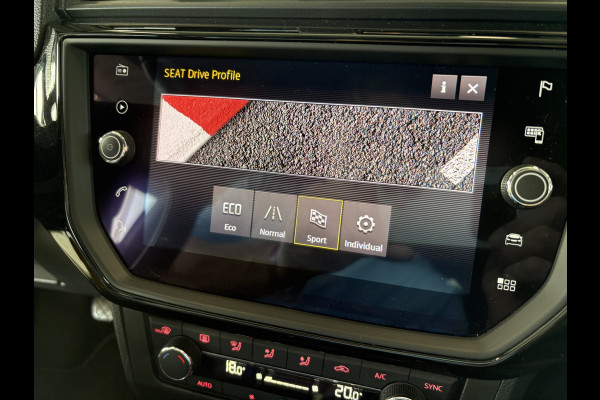Seat Ibiza 1.0 TSi FR Business Intense CAMERA/LED/CARPLAY/NAVI/ADAPT.CRUISE/TREKHAAK Seat Ibiza 1.0 TSi FR Business Intense CAMERA/LED/CARPLAY/NAVI/ADAPT.CRUISE/TREKHAAK