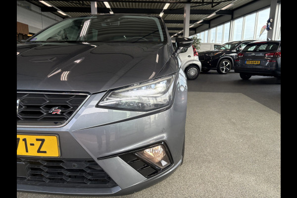 Seat Ibiza 1.0 TSi FR Business Intense CAMERA/LED/CARPLAY/NAVI/ADAPT.CRUISE/TREKHAAK Seat Ibiza 1.0 TSi FR Business Intense CAMERA/LED/CARPLAY/NAVI/ADAPT.CRUISE/TREKHAAK