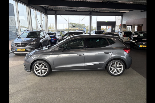 Seat Ibiza 1.0 TSi FR Business Intense CAMERA/LED/CARPLAY/NAVI/ADAPT.CRUISE/TREKHAAK Seat Ibiza 1.0 TSi FR Business Intense CAMERA/LED/CARPLAY/NAVI/ADAPT.CRUISE/TREKHAAK